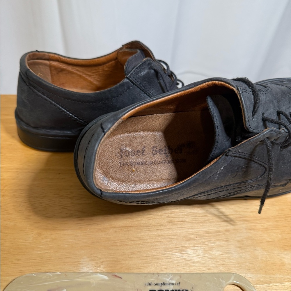 Josef Seibel Men's Dark Leather Shoes